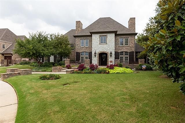 1st image of 1801 Camden Grn