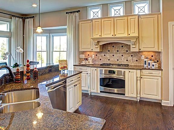3rd image of 31553 Gooseberry Way