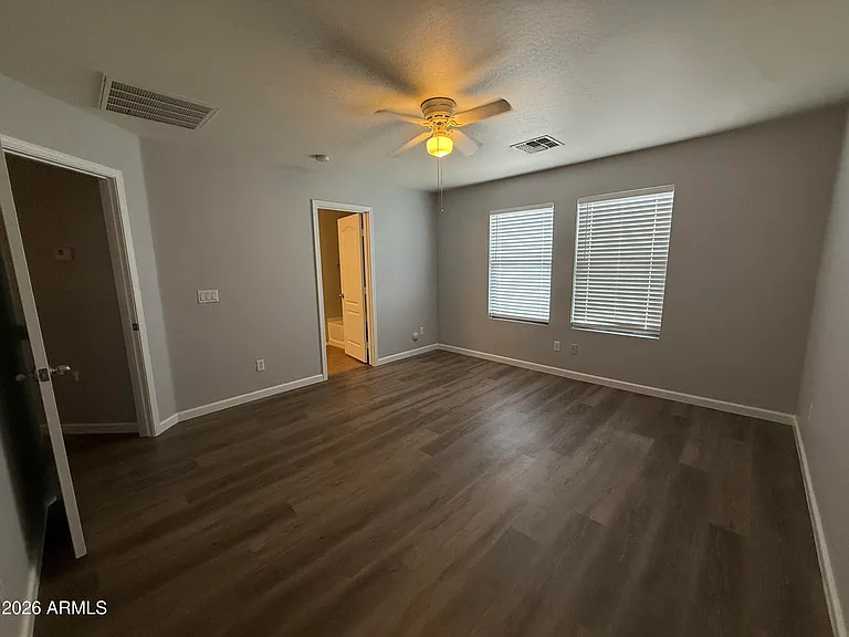 10823 N 70th Ave — Photo 12