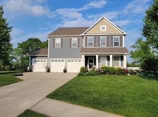 1932 Crossroads Dr, Holt, MI 48842