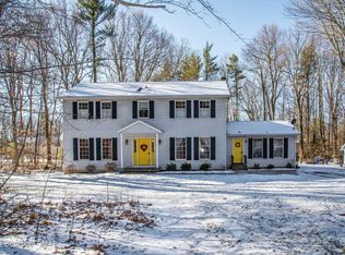 141 Ridge Ct, Saylorsburg, PA 18353