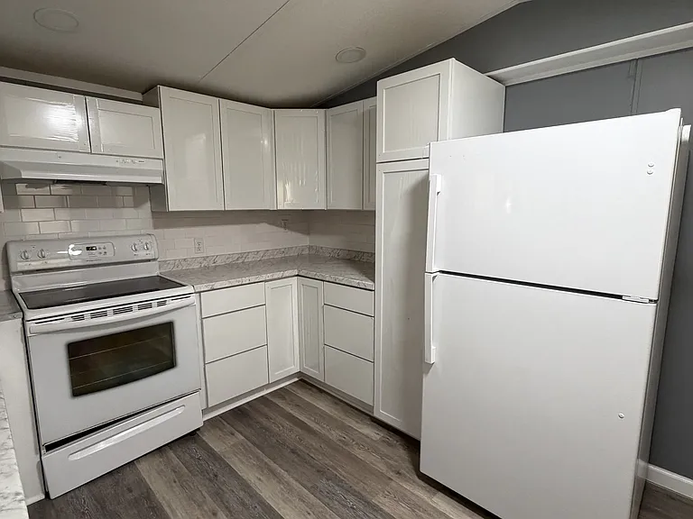8193 River Rd — Photo 5