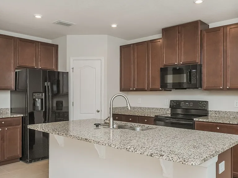 10423 Hawks Landing Dr — Photo 7