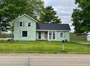 1112 N Marshall Rd, Tekonsha, MI 49092