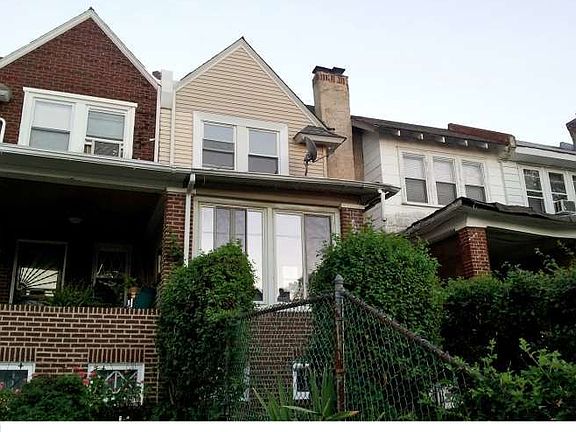 2nd image of 7235 N 21st St