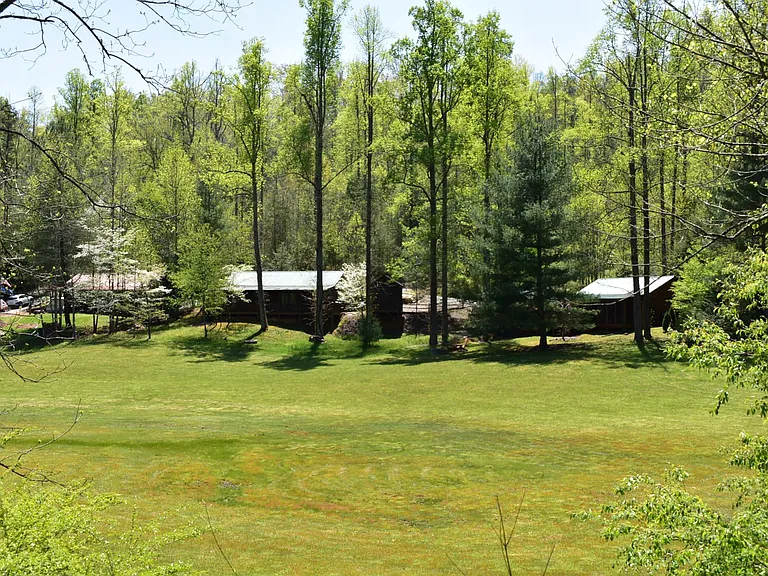 Meadow Creek Ln — Photo 31