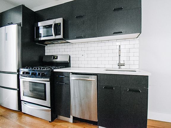 5th image of 558 W 151st St #W5