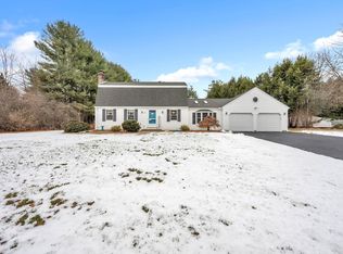 9 Primrose Ln, Wilbraham, MA 01095