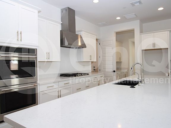 3rd image of 32095 N 126th Ave
