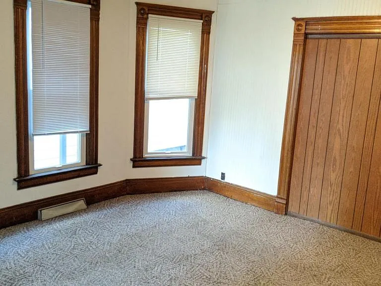 904 Vine St — Photo 18