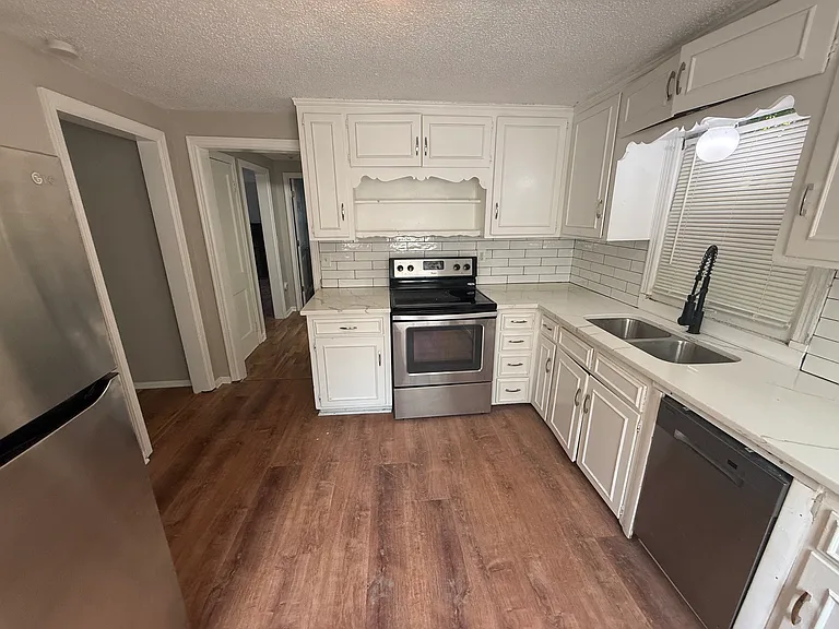 4131 Eaton St — Photo 14