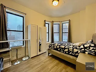 Rented by Bond New York
