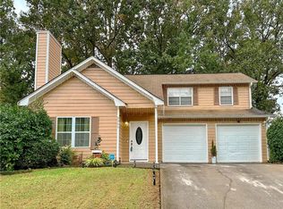 2083 Glenwood Downs Dr, Decatur, GA 30035