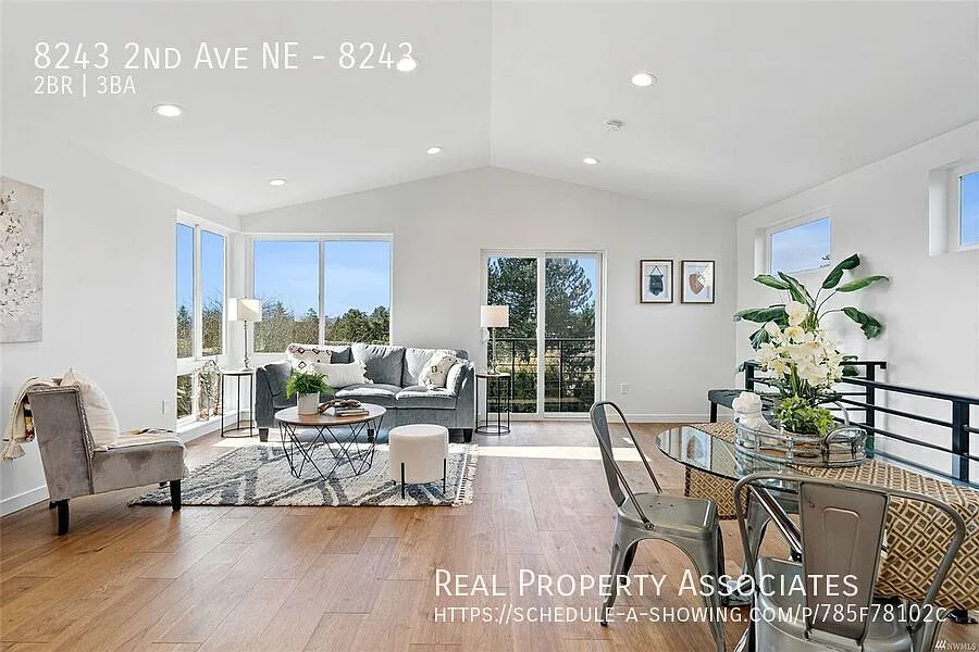 Building Photo - 8243 2nd Ave NE #8243