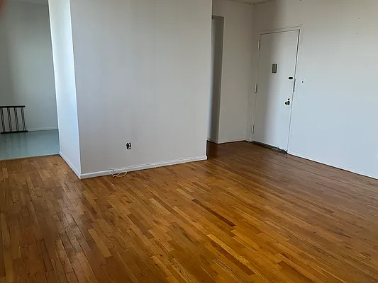 Rented by Sandra Ospina, Licensed Real Estate Broker | media 10