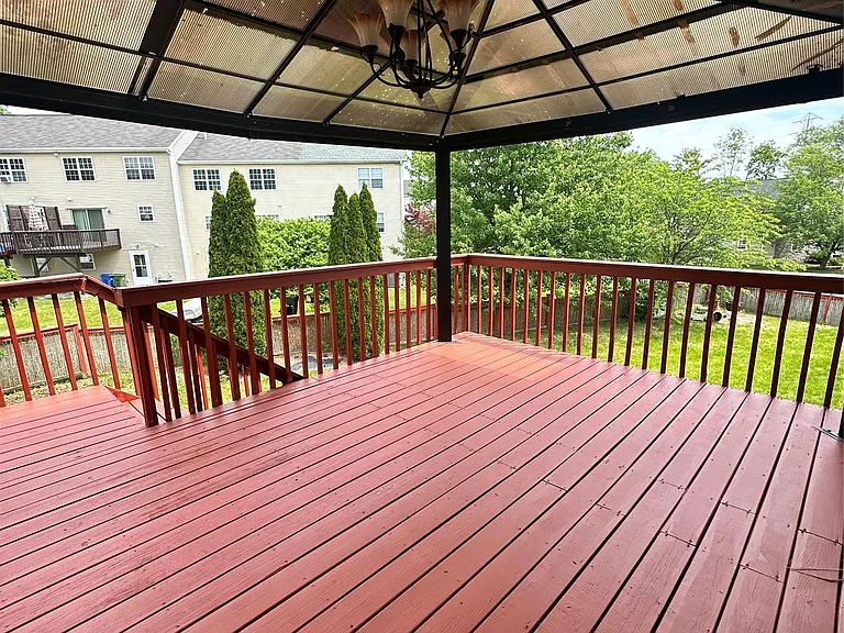 60 Peach Pl — Photo 40