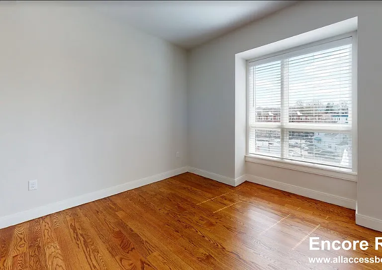 38 N Beacon St #3 — Photo 5