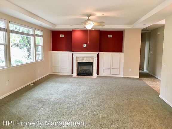 4th image of 7970 Creekside Dr