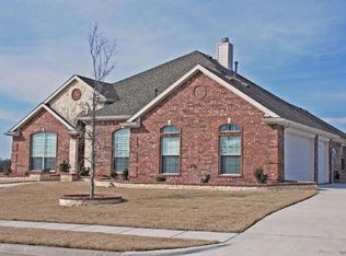 905 Bluesky Ln, Murphy, TX 75094