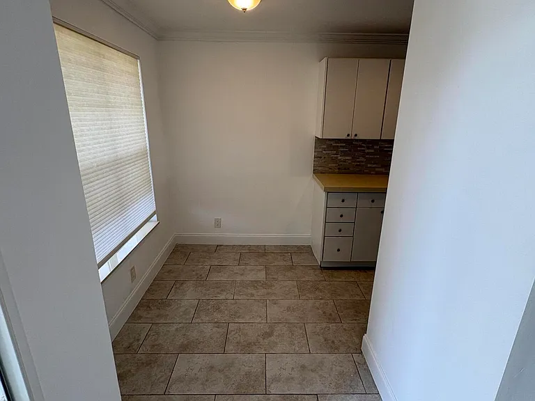 1020 Silk Oak Ter #104 — Photo 3