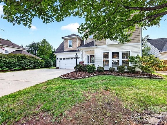 3rd image of 9026 Crusaders Ct