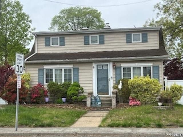 1st image of 656 E Meadow Avenue
