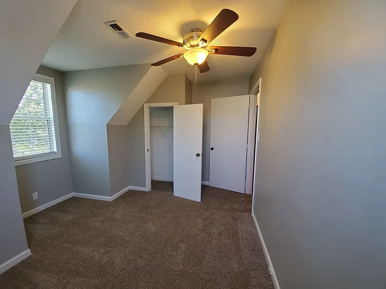 3406 Oak Lawn Dr — Photo 12