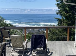 6303 NE Port Dr, Lincoln City, OR 97367