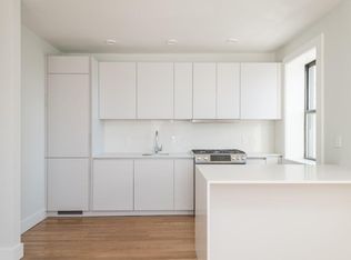 145 Highland Ave #13, Somerville, MA 02143