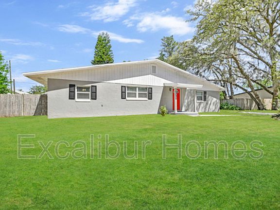 2nd image of 6313 Summit Dr