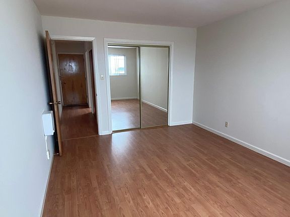 3rd image of 1801 23rd Ave APT 28