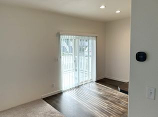 17804 44th Ave W UNIT 22, Lynnwood, WA 98037