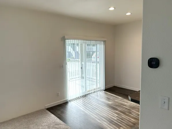 17804 44th Ave W Unit 22, Lynnwood, WA 98037