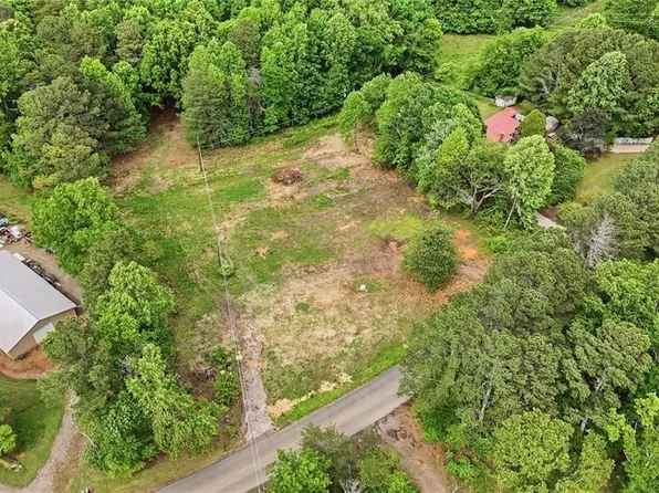 977 Sardis Rd, Canton, GA 30114