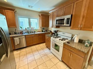 33 Pearson Ave APT 1, Somerville, MA 02144