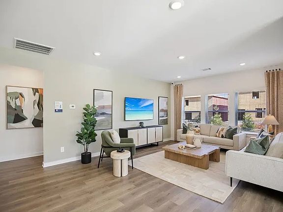 4th image of 523 Goldfinch Way Lot 79