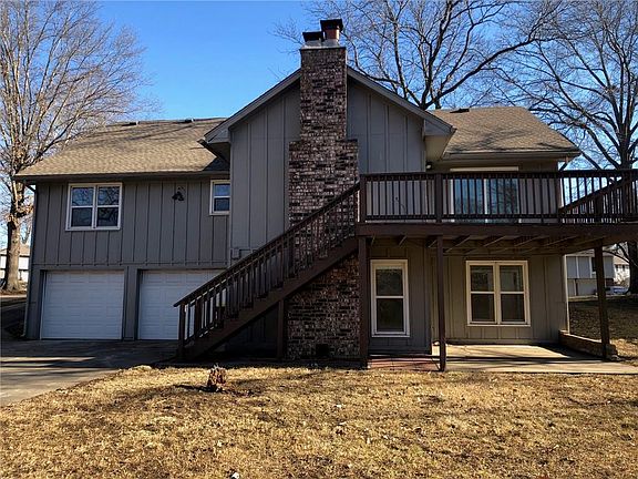 2nd image of 6012 Woodside Ave
