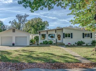 912 Tremont Rd, Salem, VA 24153