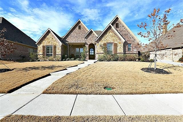 1st image of 1711 Windy Hill Ln