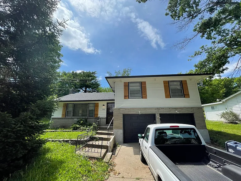 7840 Campbell St — Photo 2