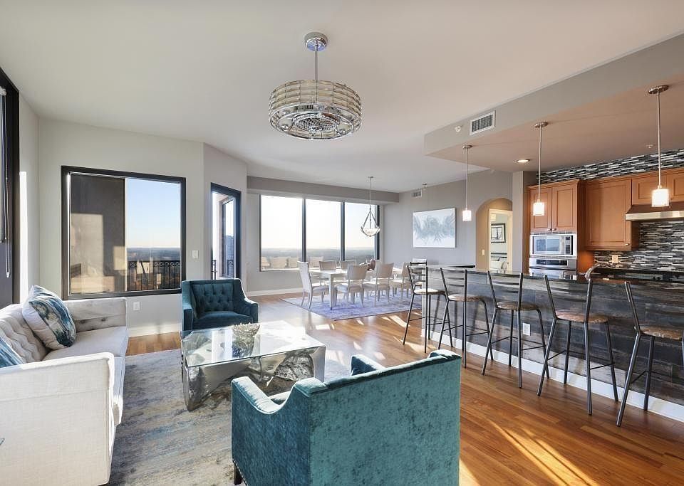 1st image of 2828 Peachtree Rd NW APT 2701