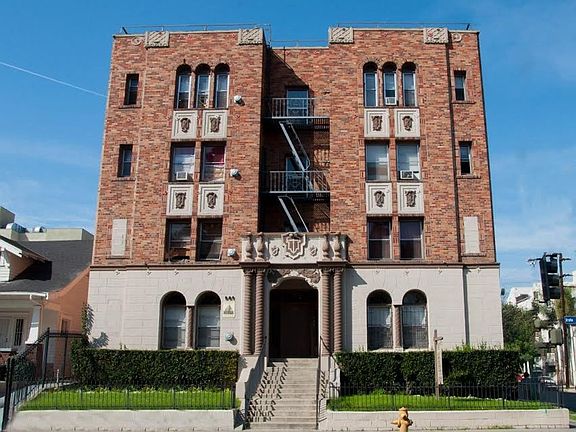 4th image of 901 Irolo St #405
