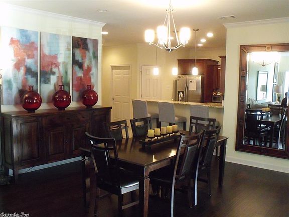 5th image of 221 Mountain Terrace Cir