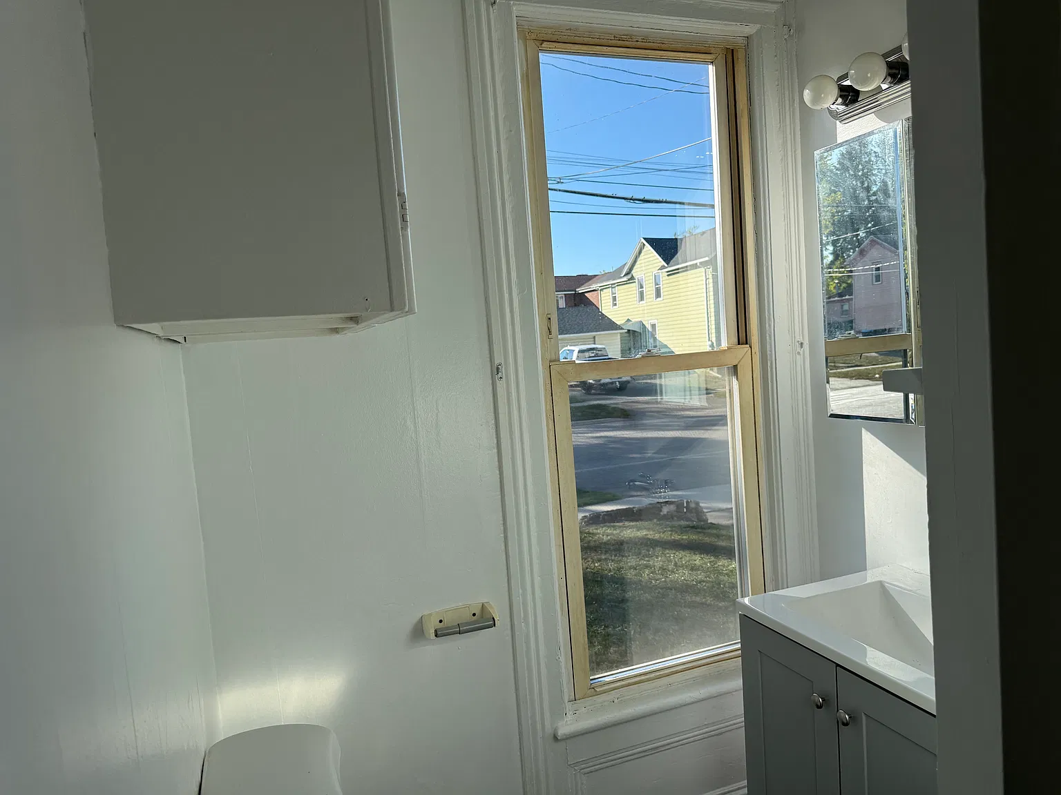 127 Liberty St — Photo 2