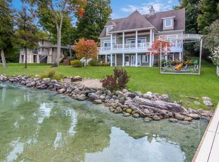 6932 W Macfarlane Rd, Glen Arbor, MI 49636