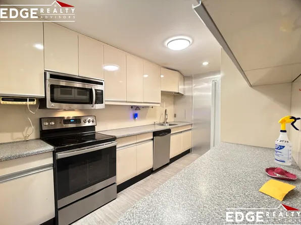 121 Tremont St, Brighton, MA