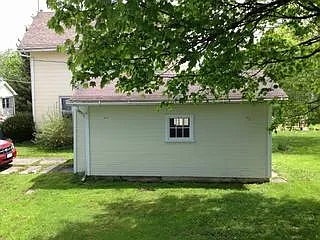 129 Colfax St photo 1