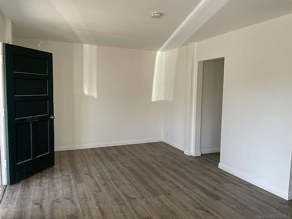 2nd image of 6594 Comly St