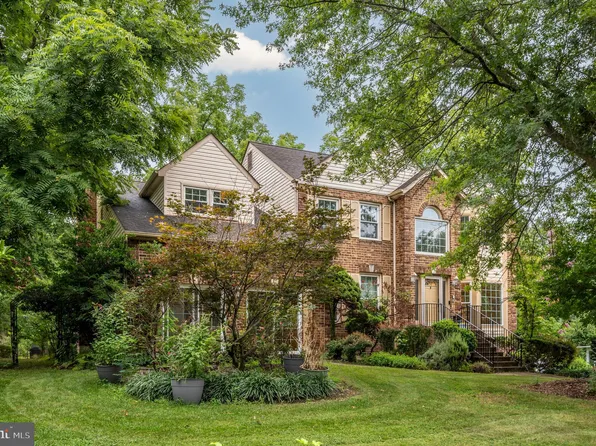 1111 Richmond Dr, Stafford, VA 22554