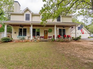 327 Forest Ln, Mabank, TX 75156